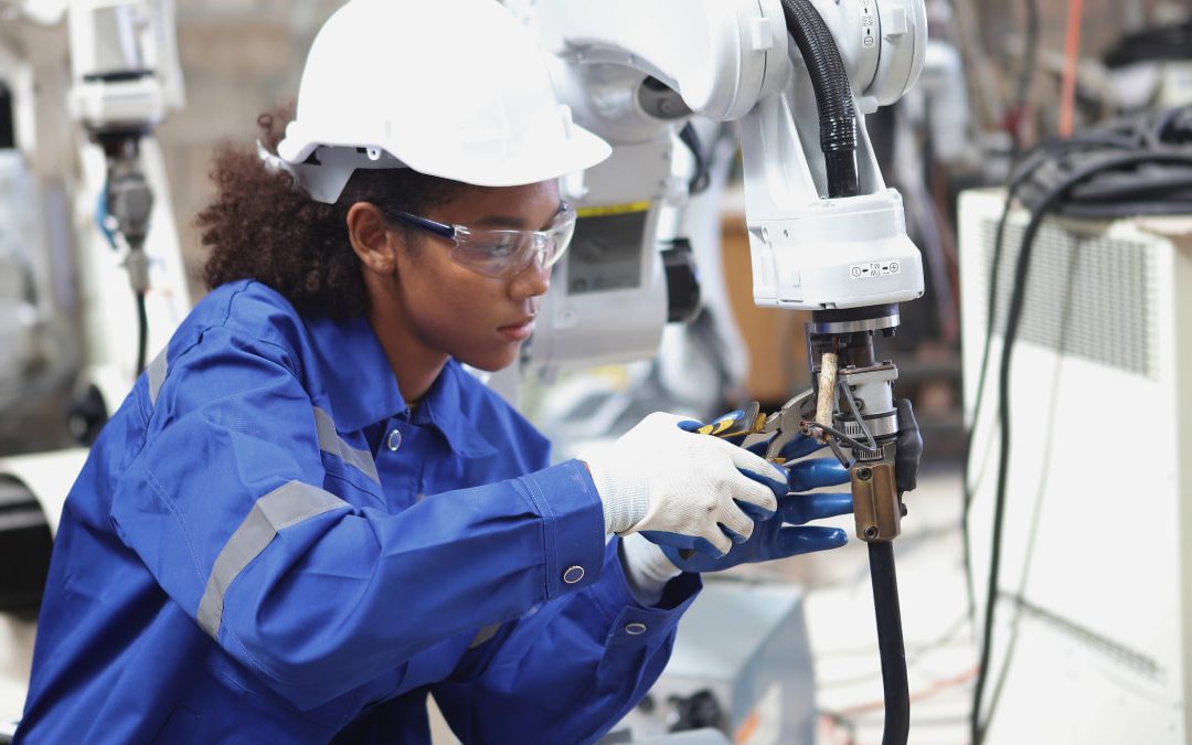Reducing Risk: The Role of Automation in Safer Manufacturing Environments