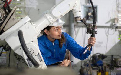 Strengthening Supply Chains Through Smarter Manufacturing Systems